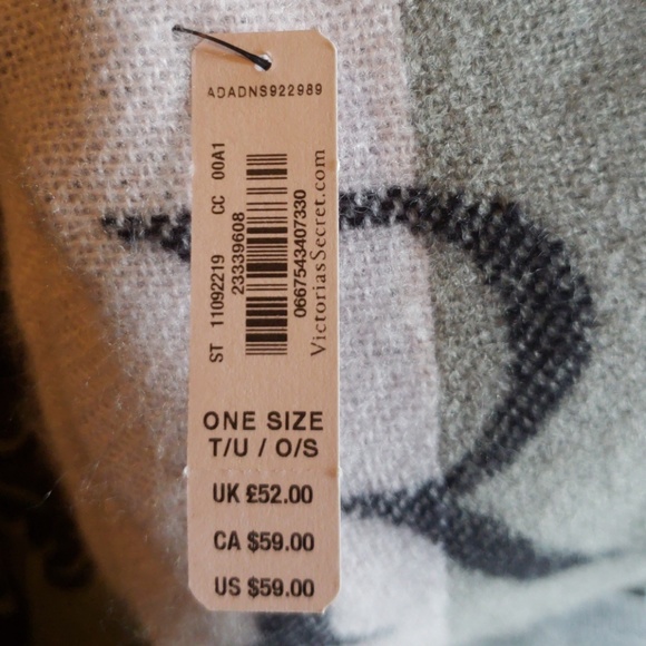 VS Super Soft LimitedEdition Cashmere-like Blanket - Picture 4 of 4